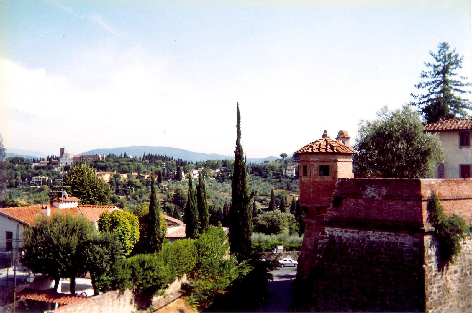 Oltrarno artisan workshops walk