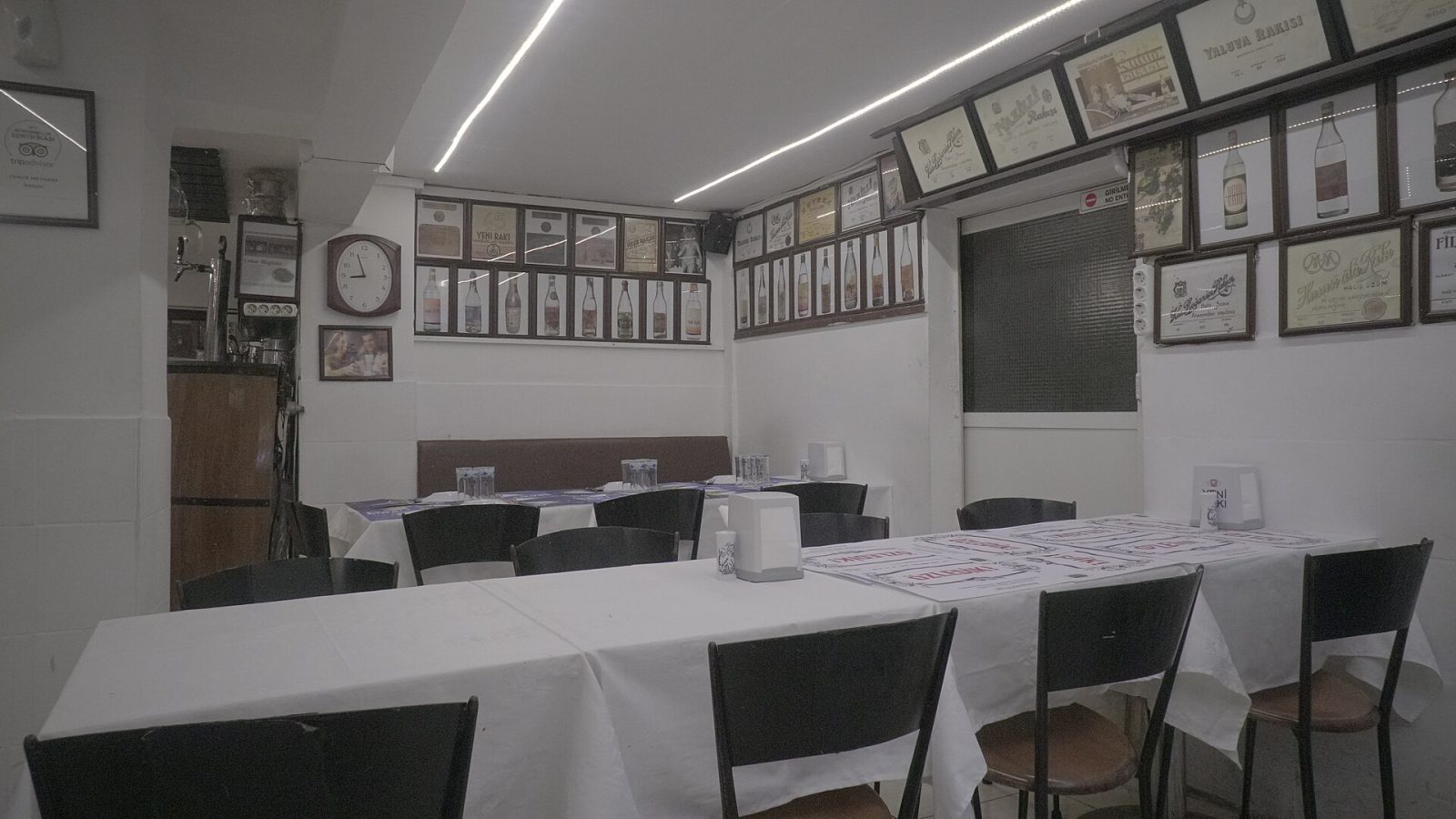 Meyhane night in Beyoğlu