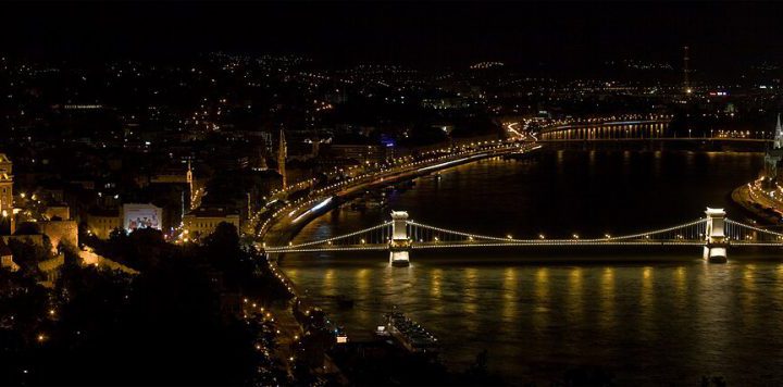 Castle Hill and old Buda walk