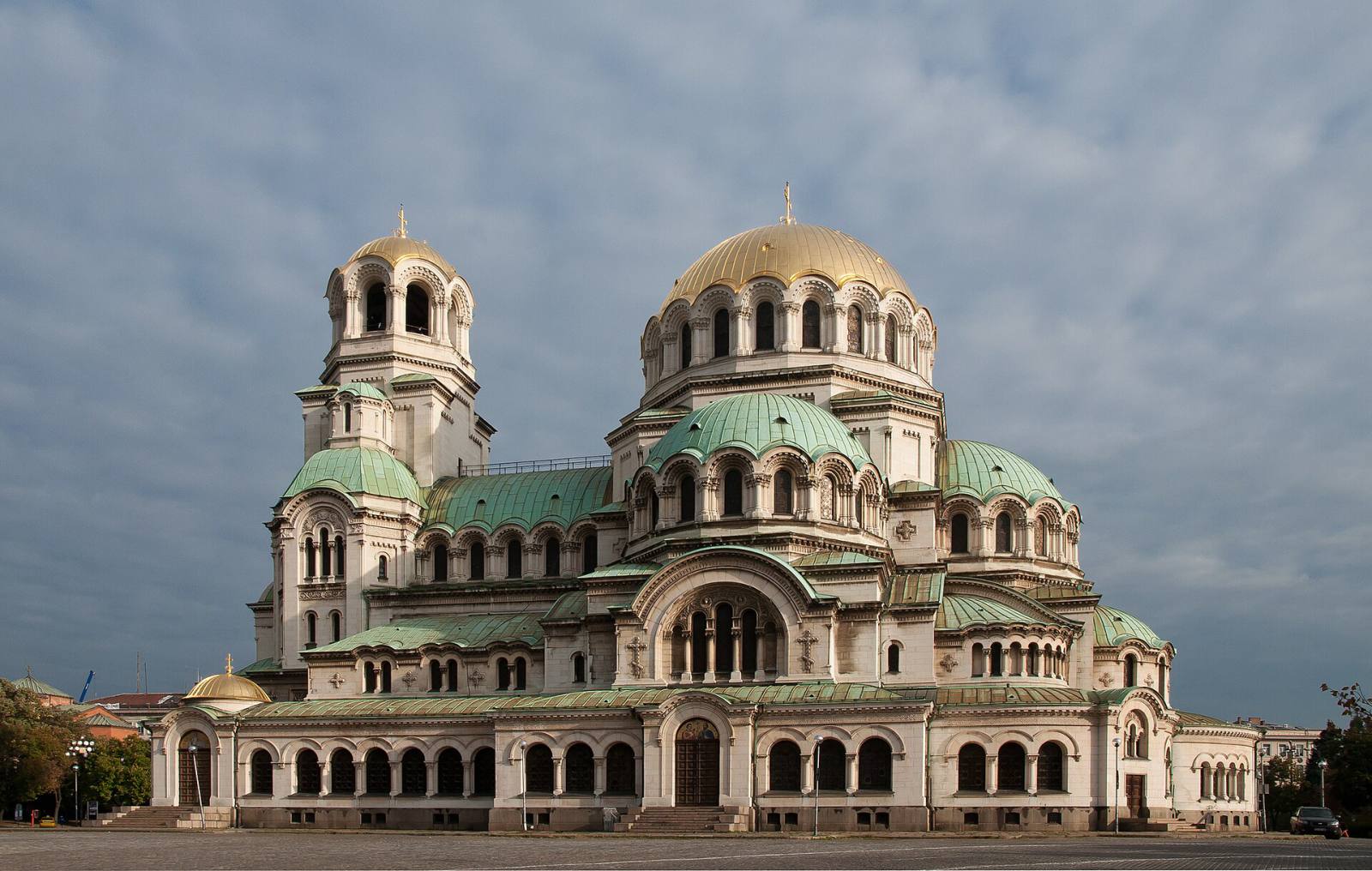 From Roman Serdica to Alexander Nevsky