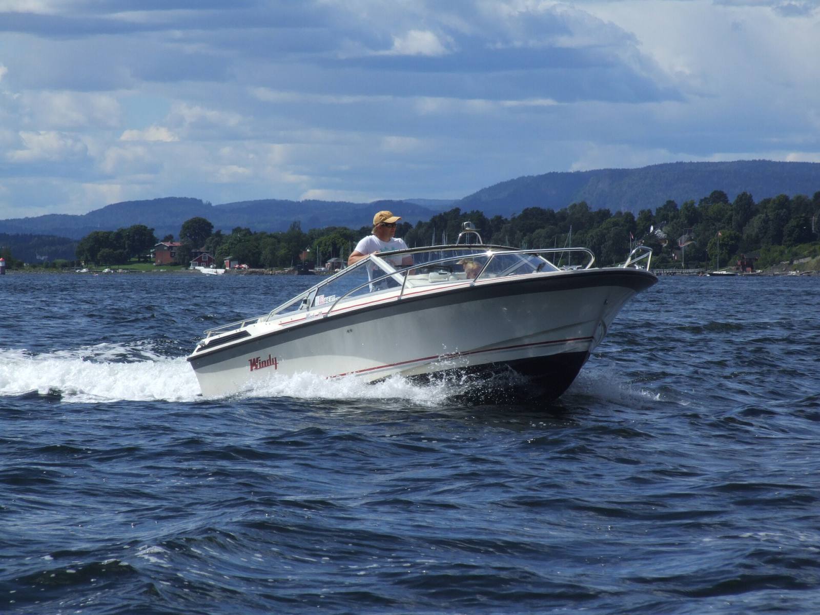 Oslofjord islands by public ferry