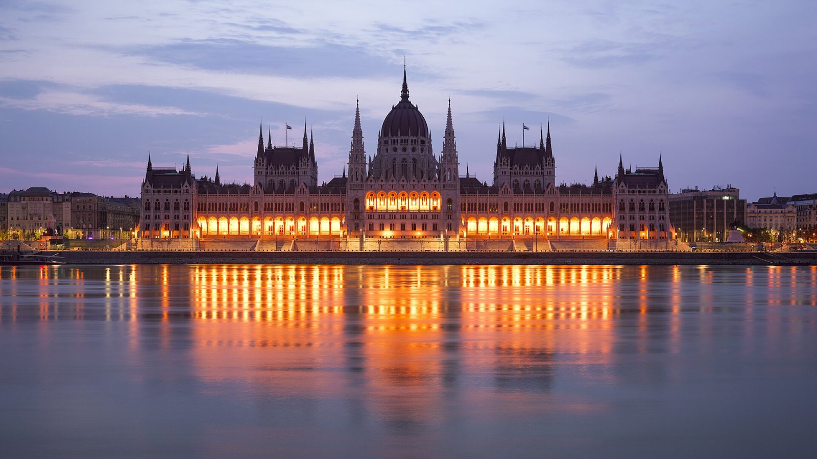 Hungarian wine tasting with a sommelier