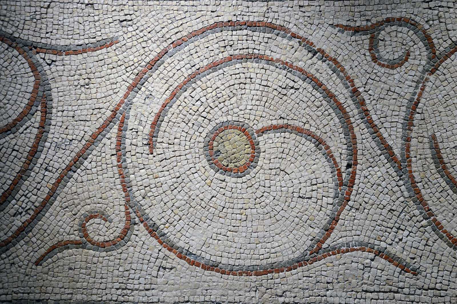 National Archaeological Museum with an archaeologist