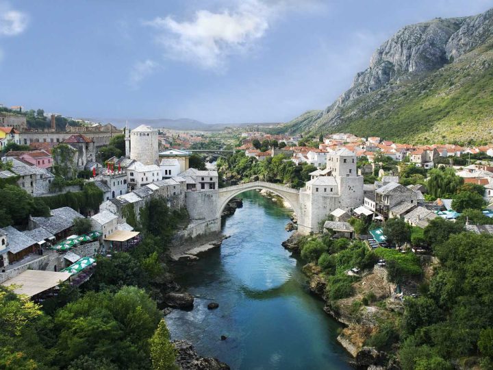 Mostar’s war front line and the Bruce Lee statue