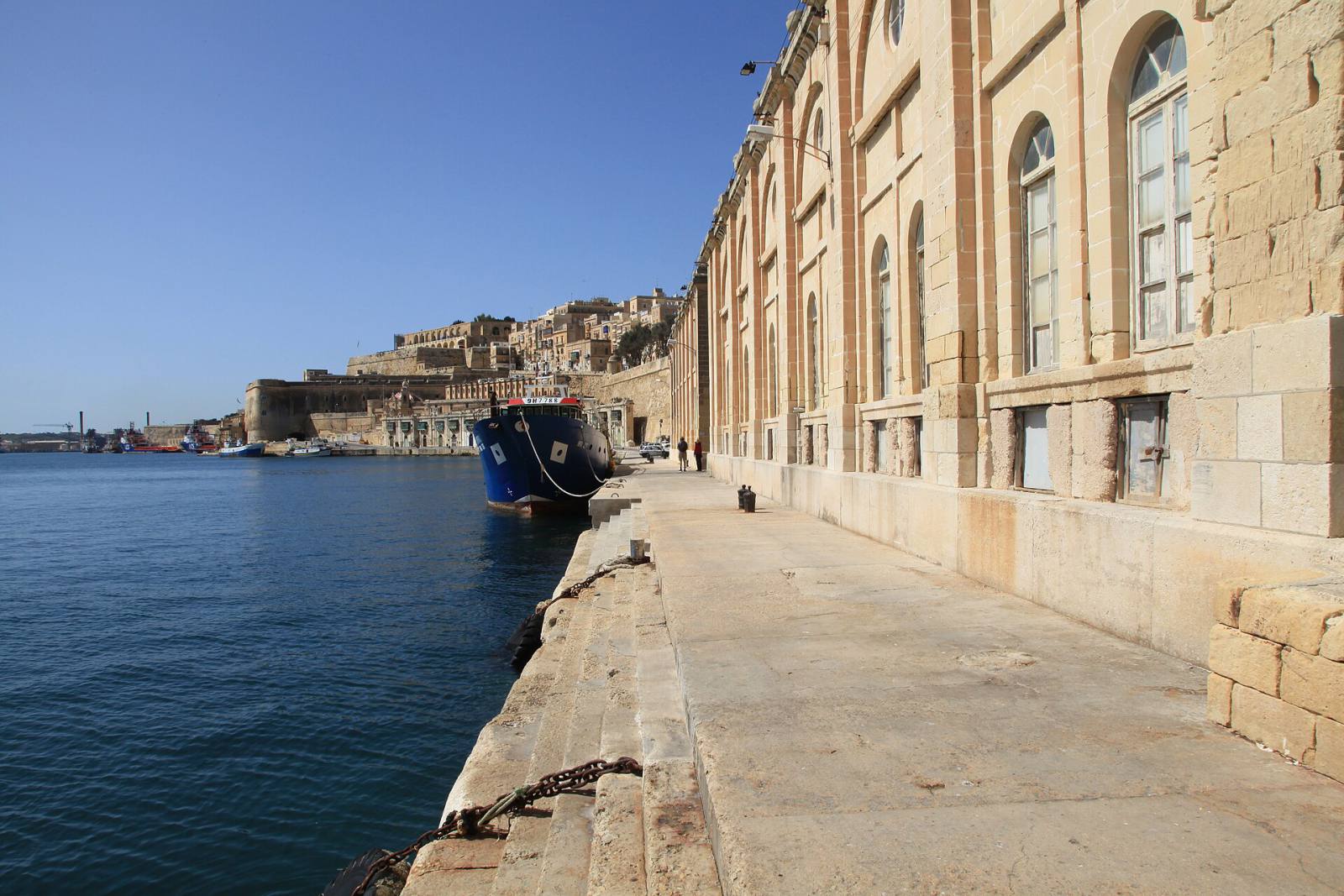 Marsaxlokk Sunday fish market and lunch
