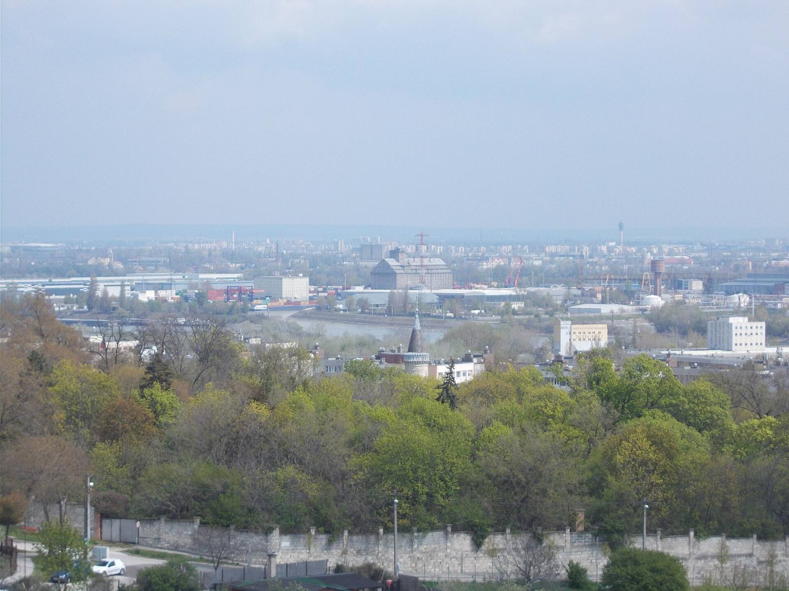 Budapest viewpoints and parks, live on video