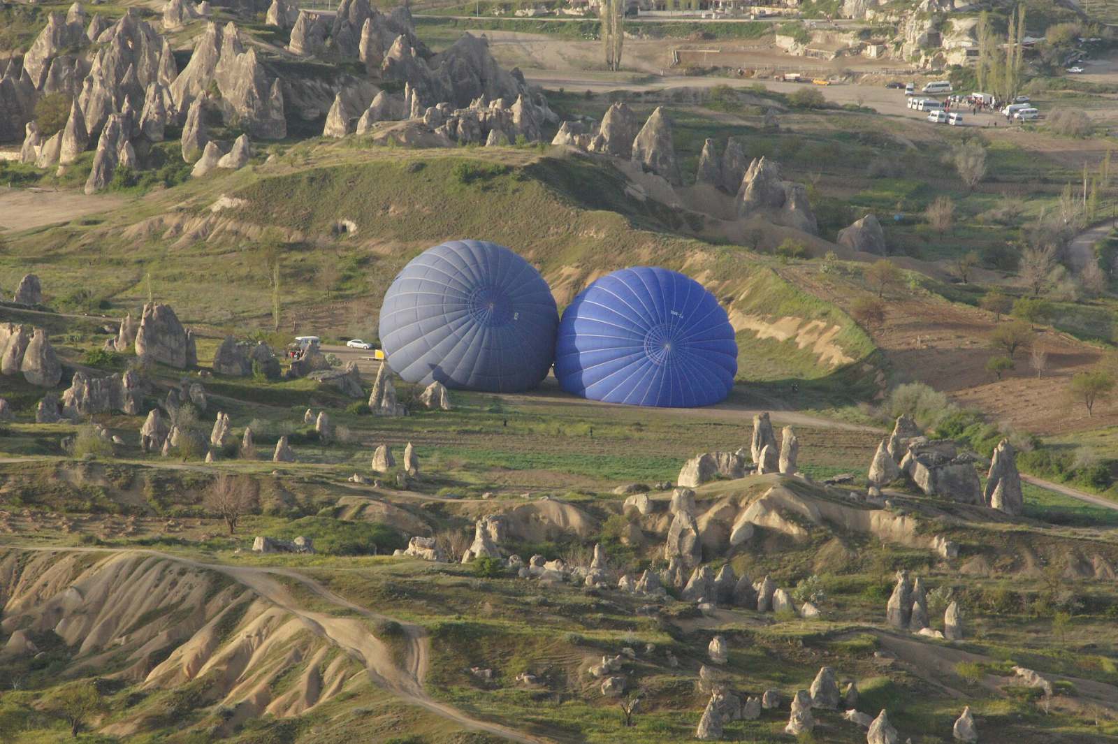 Live from old Cappadocia: an evening walk on video