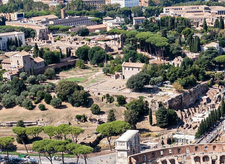 Baths of Caracalla, ruins on a huge scale