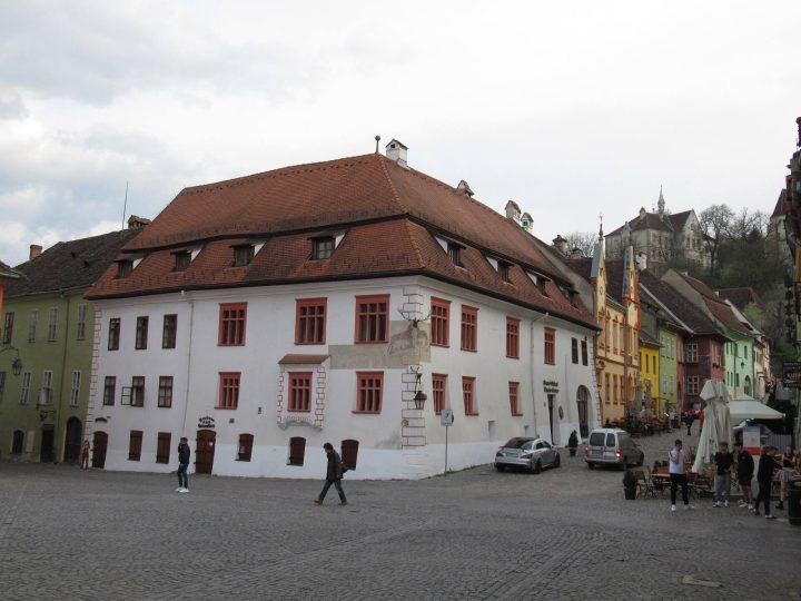 Below the walls: the Târnava Mare riverside